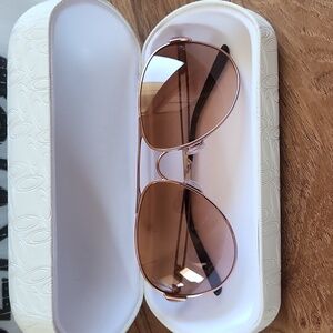 Women Oakley sunglasses